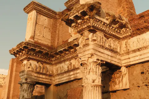 Roman Ruins 4K Wallpaper · architecture · 3840×2560