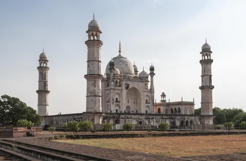 Taj Mahal 4K Wallpaper · architecture · 3840×2510