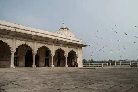 Taj Mahal 4K Wallpaper · architecture · 3840×2553