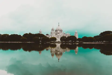 Taj Mahal 4K Wallpaper · architecture · 3840×2560