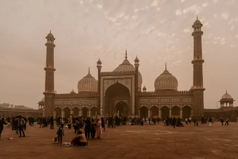 Taj Mahal 4K Wallpaper · architecture · 3840×2560
