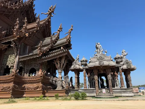 Angkor Wat 4K Wallpaper · architecture · 3840×2880