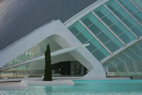 Futuristic Facade 4K Wallpaper · architecture · 3840×2560