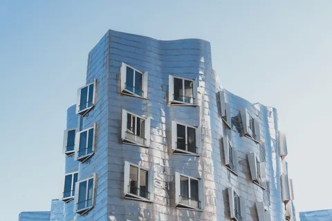 Futuristic Facade 4K Wallpaper · architecture · 3840×2560