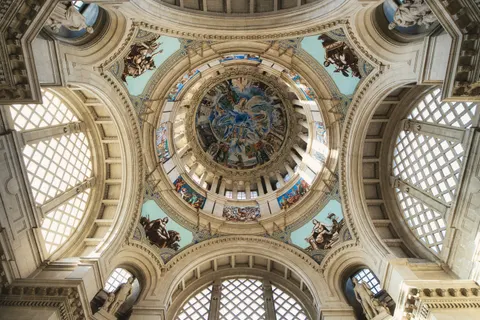 Glass Dome 4K Wallpaper · architecture · 3840×2560