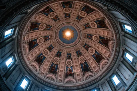 Glass Dome 4K Wallpaper · architecture · 3840×2560