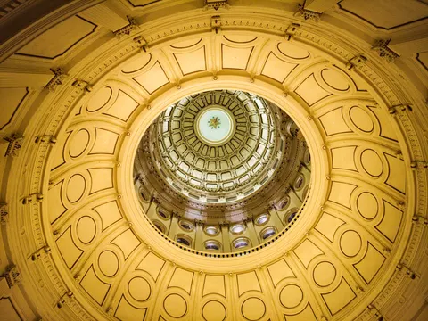Fond d'écran Dôme de verre 4K · architecture · 3840×2880