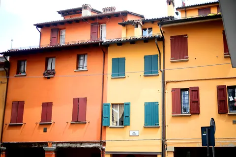 Colorful Houses 4K Wallpaper · architecture · 3840×2560