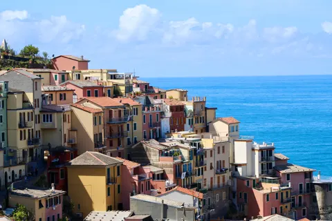 Colorful Houses 4K Wallpaper · architecture · 3840×2560