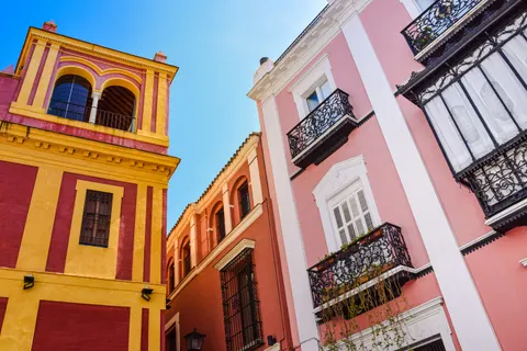 Colorful Houses 4K Wallpaper · architecture · 3840×2560