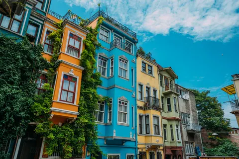 Colorful Houses 4K Wallpaper · architecture · 3840×2560