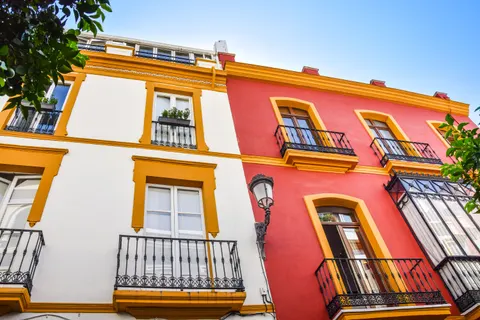 Colorful Houses 4K Wallpaper · architecture · 3840×2560