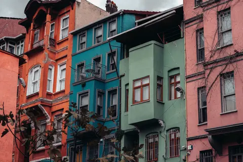Colorful Houses 4K Wallpaper · architecture · 3840×2560