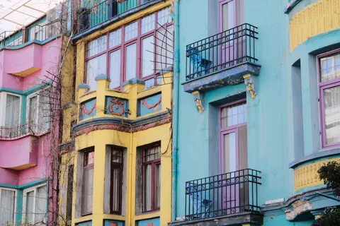 Colorful Houses 4K Wallpaper · architecture · 3840×2560