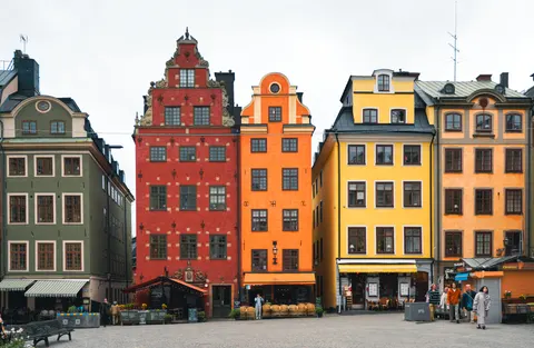 Colorful Houses 4K Wallpaper · architecture · 3840×2499