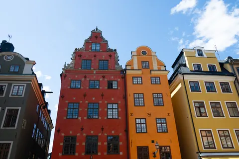 Colorful Houses 4K Wallpaper · architecture · 3840×2560