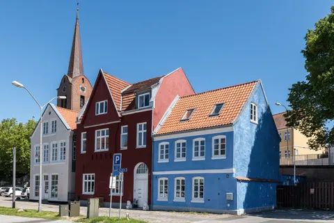 Colorful Houses 4K Wallpaper · architecture · 3840×2560
