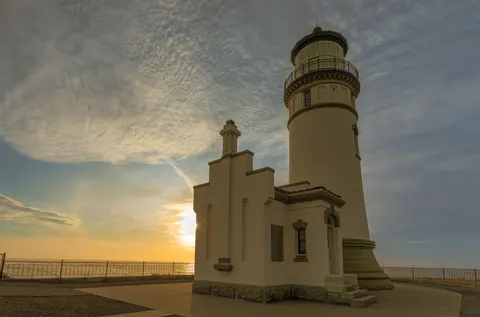 Cliff Lighthouse 4K Wallpaper · architecture · 3840×2537