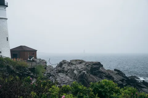 Cliff Lighthouse 4K Wallpaper · architecture · 3840×2563