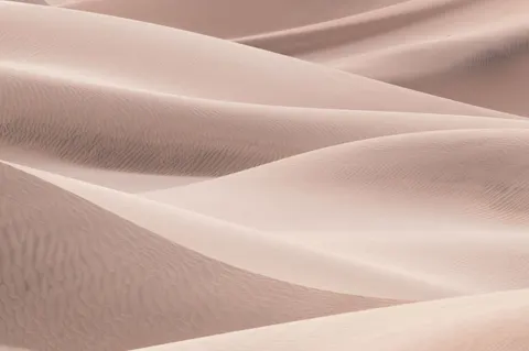 Çöl Kıvrımları 4K Duvar Kağıdı · minimal · 3840×2555