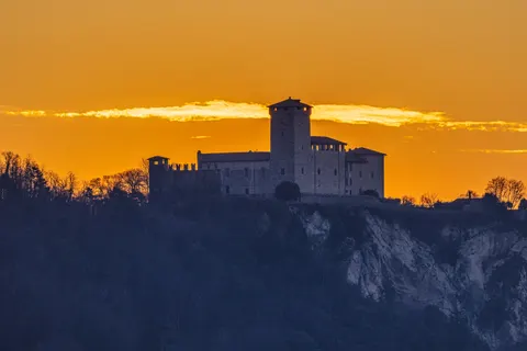 Medieval Castle 4K Wallpaper · architecture · 3840×2560