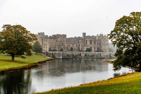 Medieval Castle 4K Wallpaper · architecture · 3840×2560