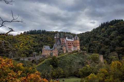 Medieval Castle 4K Wallpaper · architecture · 3840×2560