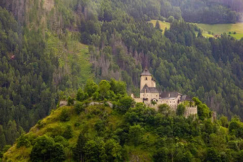 Medieval Castle 4K Wallpaper · architecture · 3840×2560