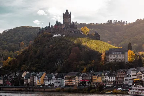 Medieval Castle 4K Wallpaper · architecture · 3840×2560