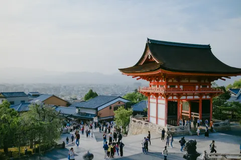 والپیپر پاگودای ژاپنی با کیفیت 4K · architecture · 3840×2560