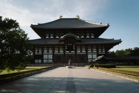 والپیپر پاگودای ژاپنی با کیفیت 4K · architecture · 3840×2562