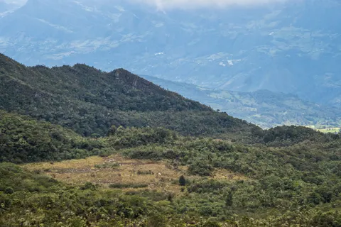 The Andes 4K Wallpaper · mountains · 3840×2560