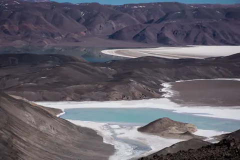 The Andes 4K Wallpaper · mountains · 3840×2560