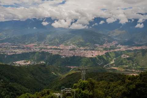 The Andes 4K Wallpaper · mountains · 3840×2560