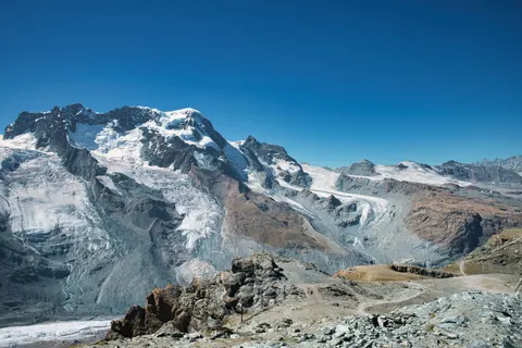 Fond d'écran Montagnes 4K · mountains · 3840×2560