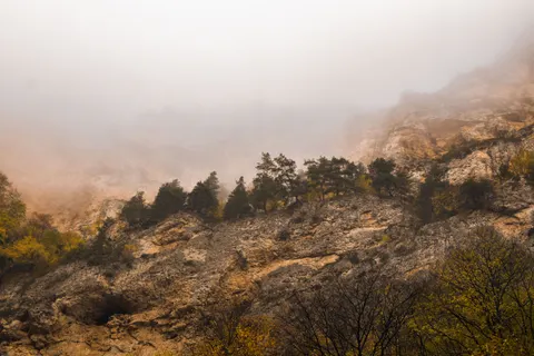 Foggy Valley 4K Wallpaper · mountains · 3840×2560