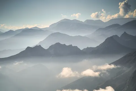 Mountain Panorama 4K Wallpaper · mountains · 3840×2560