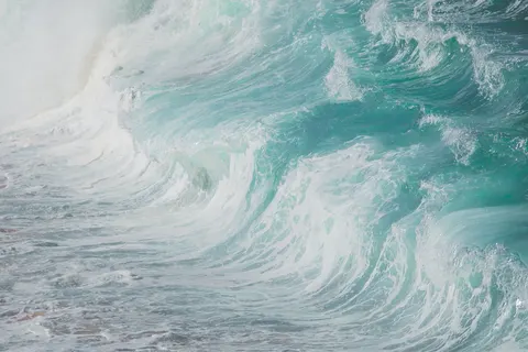 Stormy Sea 4K Wallpaper · ocean · 3840×2560