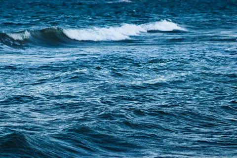Stormy Sea 4K Wallpaper · ocean · 3840×2560
