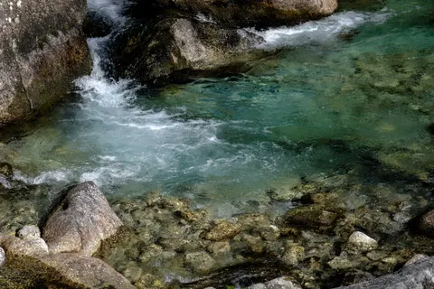 Clear Lagoon 4K Wallpaper · ocean · 3840×2560