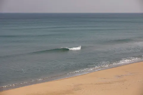 Surf Wave 4K Wallpaper · ocean · 3840×2560