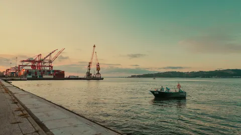 Coastal Harbor 4K Wallpaper · ocean · 3840×2160