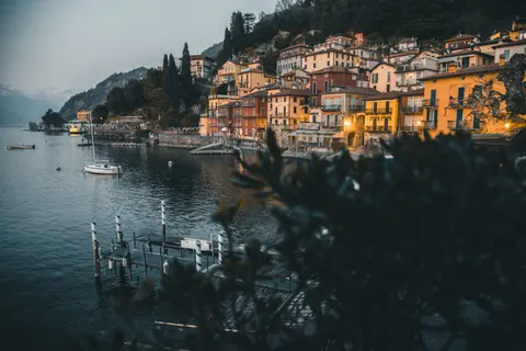Coastal Harbor 4K Wallpaper · ocean · 3840×2560