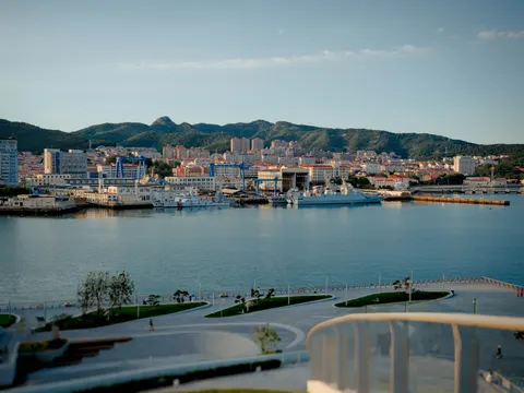 Coastal Harbor 4K Wallpaper · ocean · 3840×2882