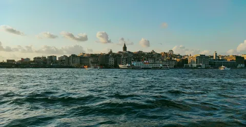 Coastal Harbor 4K Wallpaper · ocean · 3840×1981