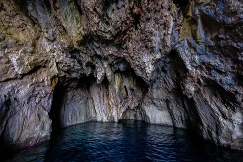 Sea Cave 4K Wallpaper · ocean · 3840×2560