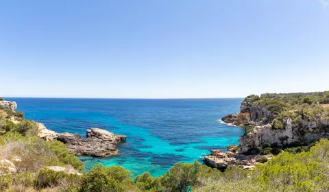 Turquoise Coast 4K Wallpaper · ocean · 3840×2243