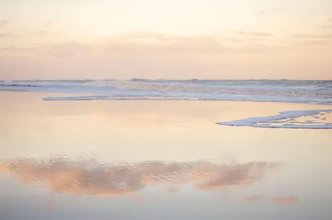 Calm Sea 4K Wallpaper · ocean · 3840×2553