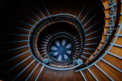 Wendeltreppe 4K Hintergrundbild · architecture · 3840×2560