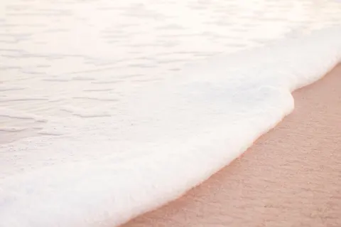 Sea Foam 4K Wallpaper · ocean · 3840×2553
